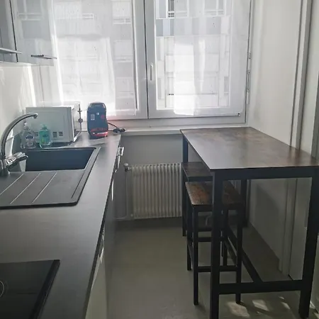 Avec Cuisine Separee Proche De La Gare Apartment Annemasse
